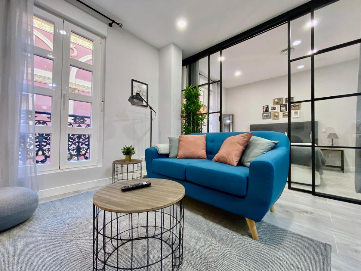 Charming Madrid Styles Apartment Exterior photo